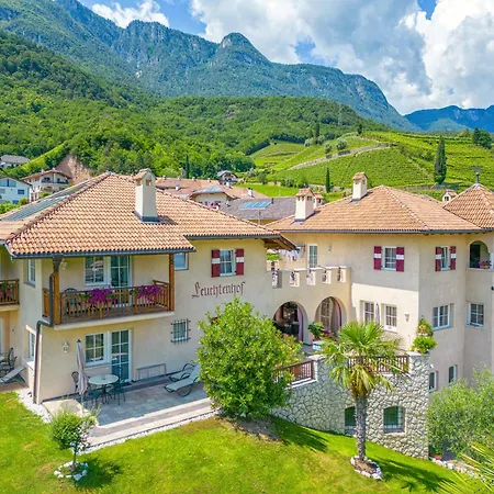 Leuchtenhof Caldaro Exterior photo